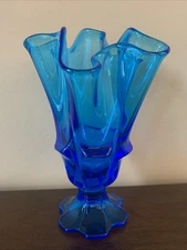Fenton Colonial Blue Valencia Handkerchief Top Vase with Tab Footed Base