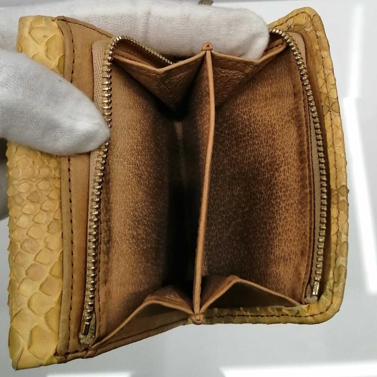 Compact Wallet Model Number Python Leather GENTEN - image 8