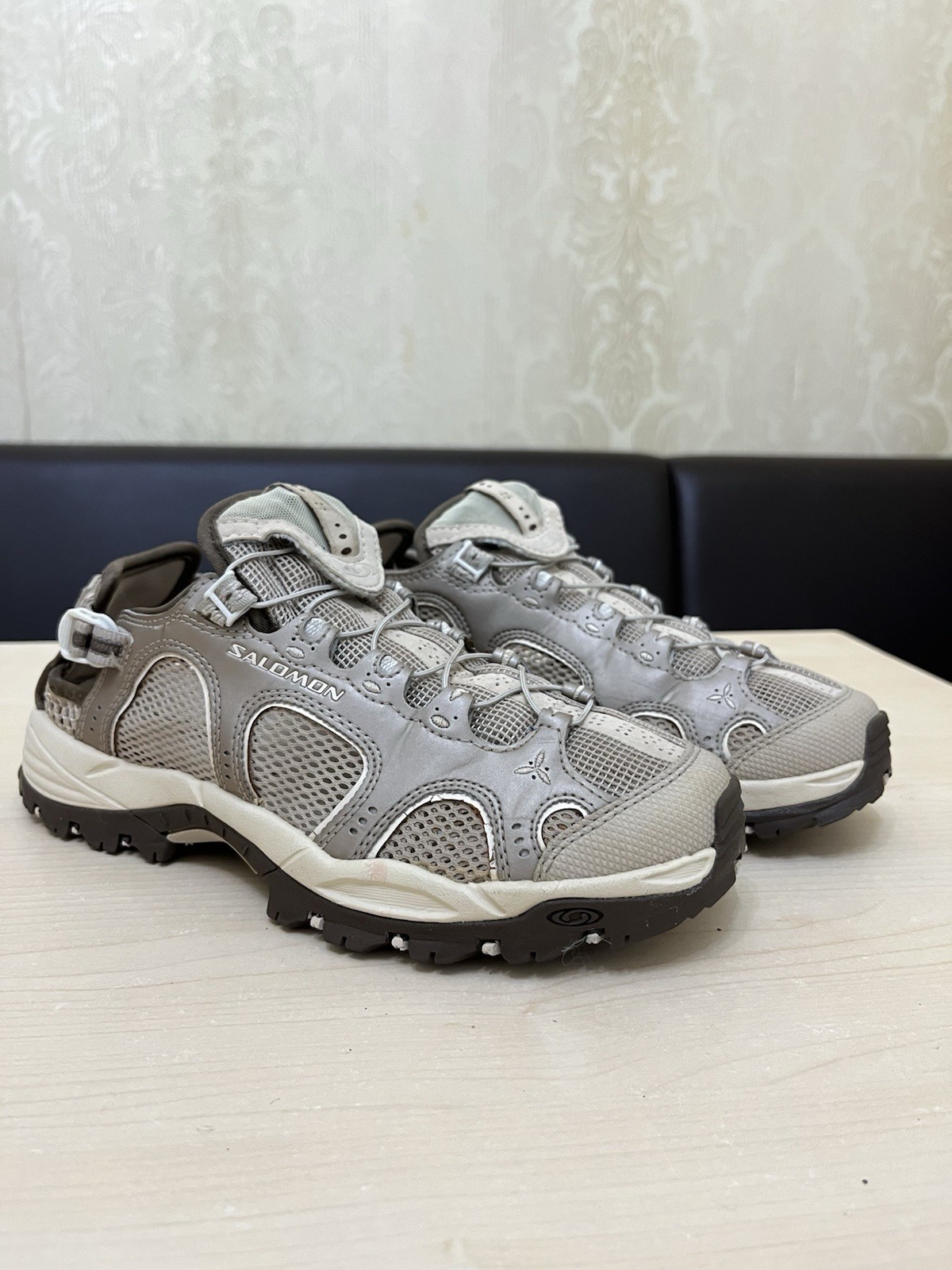 Scarpe da trekking Salomon Tech Amphibian 2 impermeabili grigie EU 38 scarpe Gorpcore