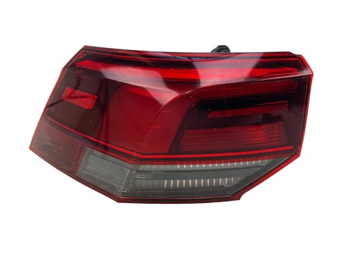 VW GOLF VIII CD1 Rücklicht hinten links 5H0945095C 2023 34921779 (AJ3498)