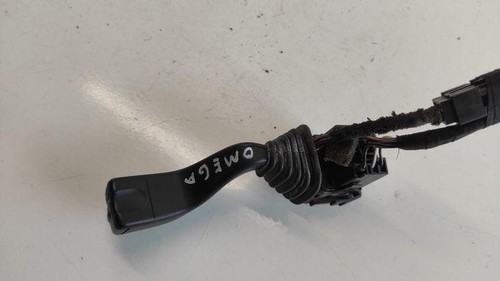 OPEL OMEGA A Estate 66, 67 Wischergriff 090494655501676 2.00 Petrol 17890081