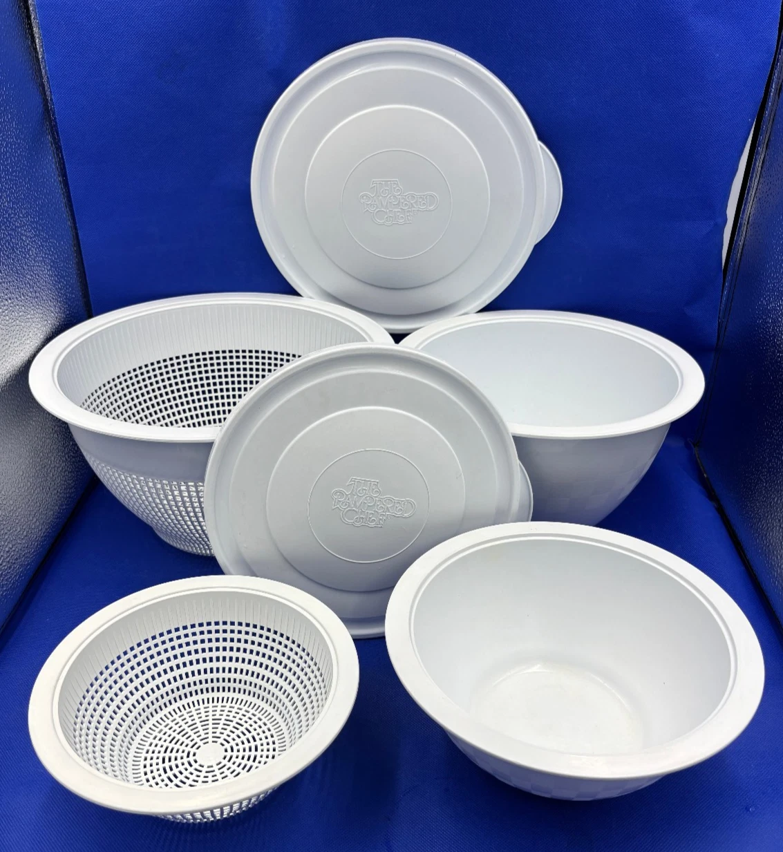 Pampered Chef 4 Pc Colanders & Bowls Set #2795 with Lid Set #2798
Opens in a new window or tab