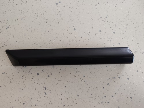 BMW 3 E36 sedan left fender trim molding Zierleiste Kotflügel links 19607290