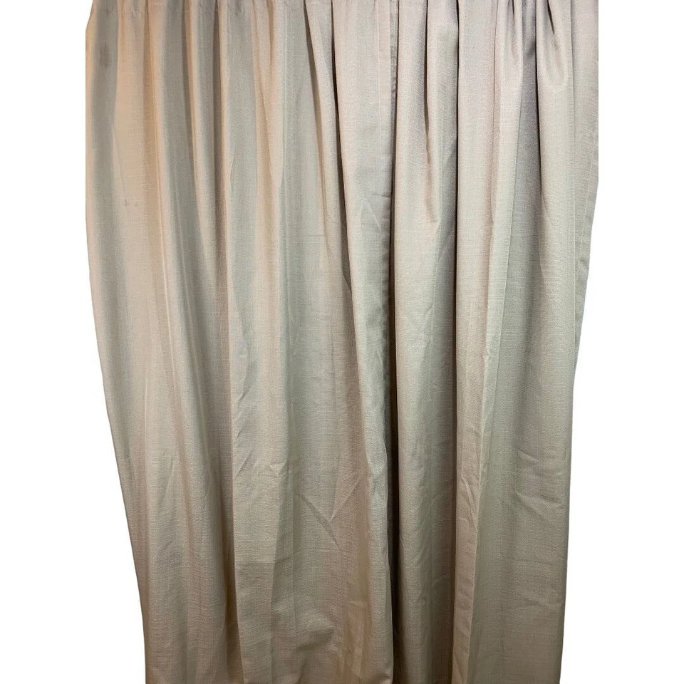 Juego de 2 paneles de cortina tejidos marrón Room Essentials 83"L x 31,5"w bolsillo de varilla Foto 2 de 4