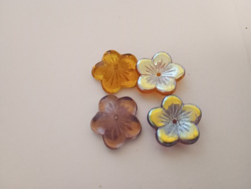Vintage Czech Pressed Glass Flower Bead Lot Multiple Colors - Picture 2 of 3