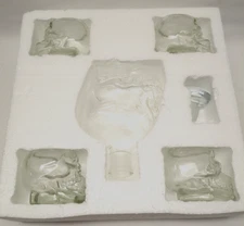 Skull Whiskey 750 ml Decanter Set w 4 Skulls 3 oz Glasses & Mahogany Wooden Base