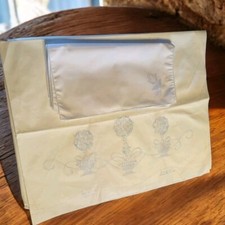 4 Vtg Stamped Cross Stich Napkins Floral Non Matching Tablecloth Unfinished