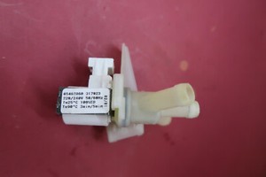 Original Steuerventil Ventil Magnetventil Miele 05462860, 5462860, 5462861