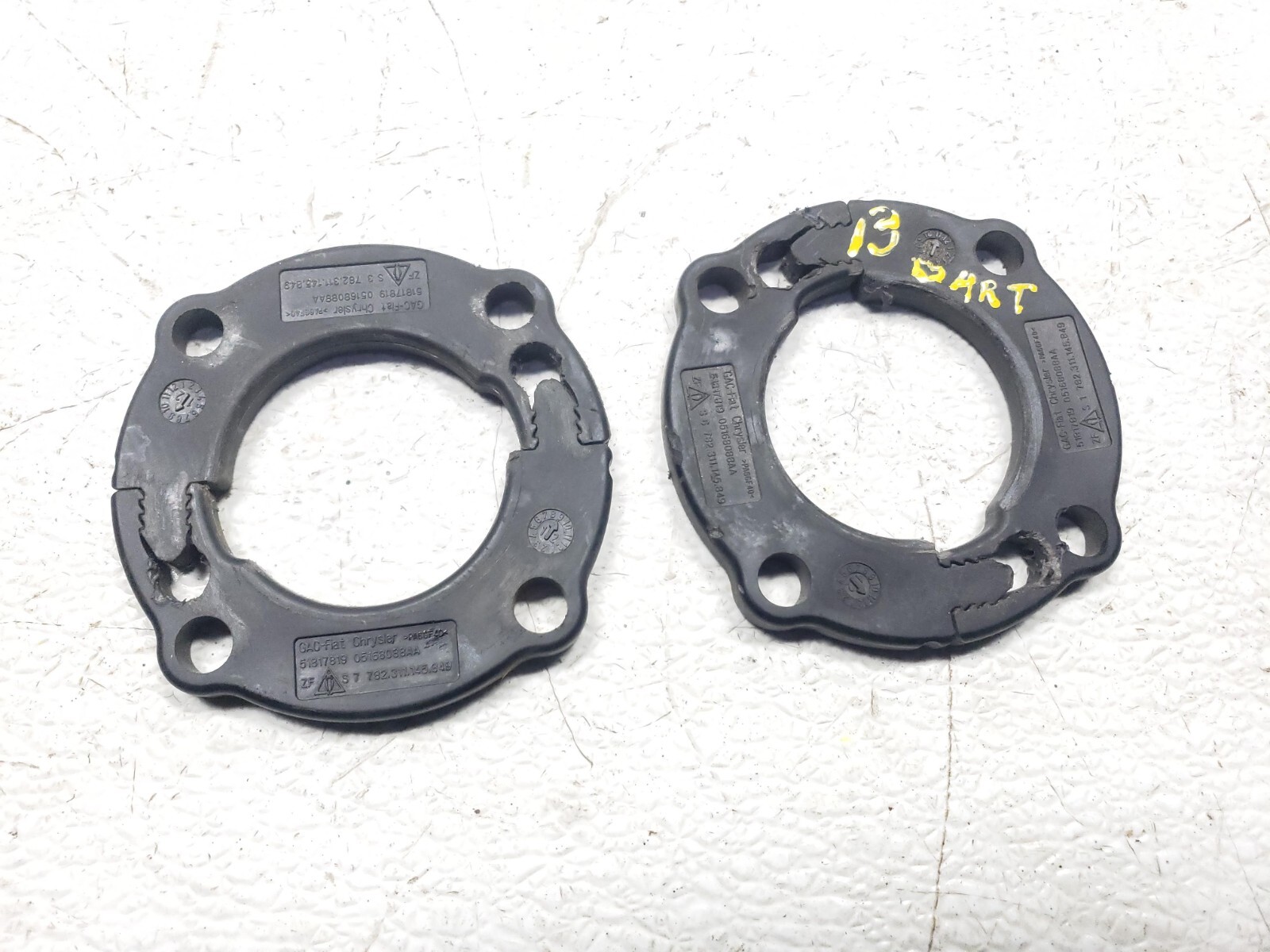 13 14 15 16 DODGE DART Front Suspension Shock Retainer 05168088AA  