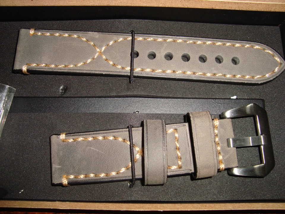 ZLIMSN PULSEIRA DE RELÓGIO DE COURO GENUÍNO CINZA 22 MM NOVA NA CAIXA! - Imagem 2 de 4