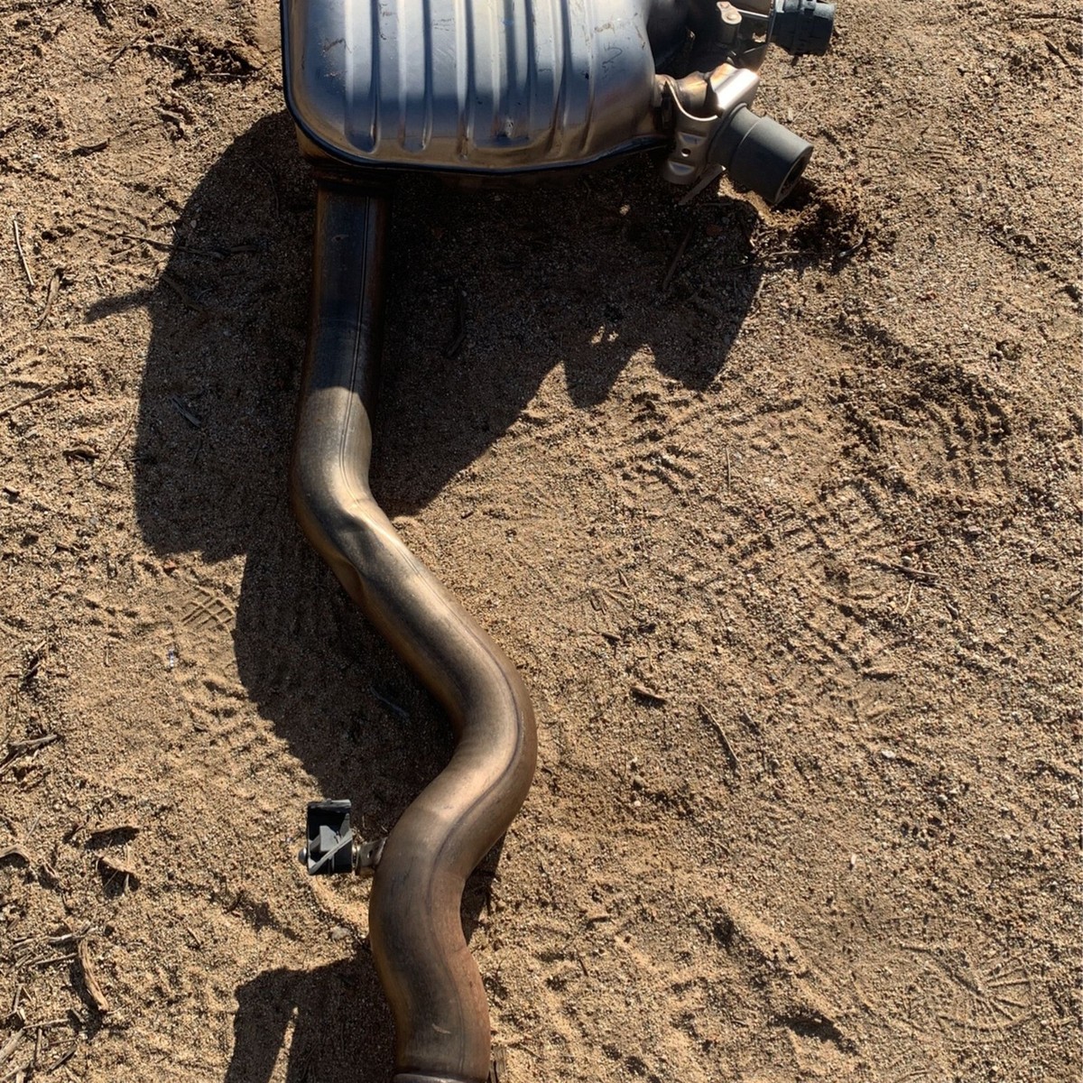 BMW E88 Series E82 135 Rear Muffler Silencer Exhaust System Black  