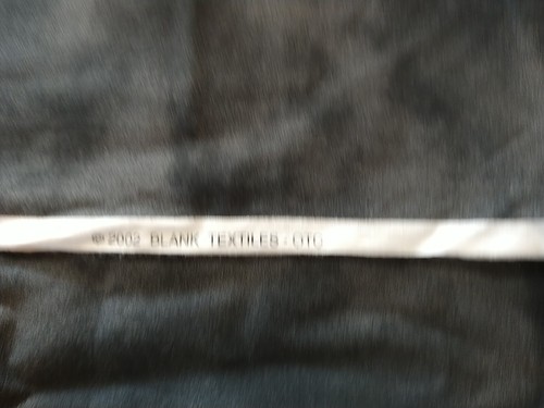 Dark Gray-Black Spray-Paint Cotton Quilt Fabric Tonal Blender 18x44 Blank Textil - Picture 2 of 3