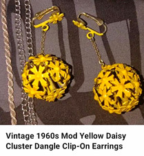 Vintage 1960s Yellow Daisy Flower Cluster Ball Drop Clip-On Earrings