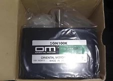 New In Box VEXTA OrientalMotor 5GN100K Gear head
