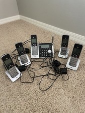 AT T Cordless Phone System CL83484 With Answering Machine And 4 handsets
