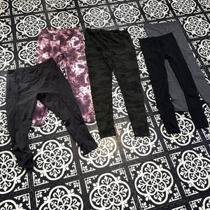Women's Leggings Mixed Lot of 5 Size Medium