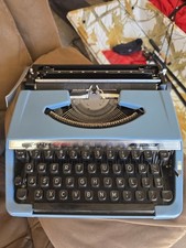 Brother Vintage Manual Typewriter with Correction Feature. thumbnail