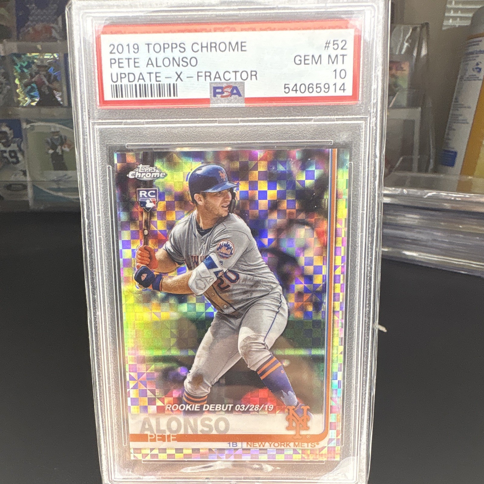 Topps 2019 Chrome Update Pete Alonso #52 Rookie Debut X-Fractor /199 PSA 10
