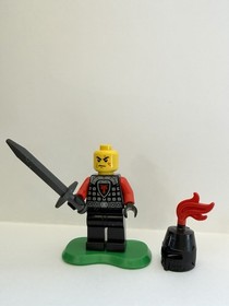 LEGO Castle Dragon Knight Red Plume Minifigure - cas524 - Sets 70404 70402