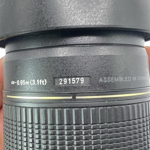 Tamron AF 70-300MM F/1:4-5.6 LD Tele-Macro Lens 1:2 Di canon sony - Picture 14 of 14