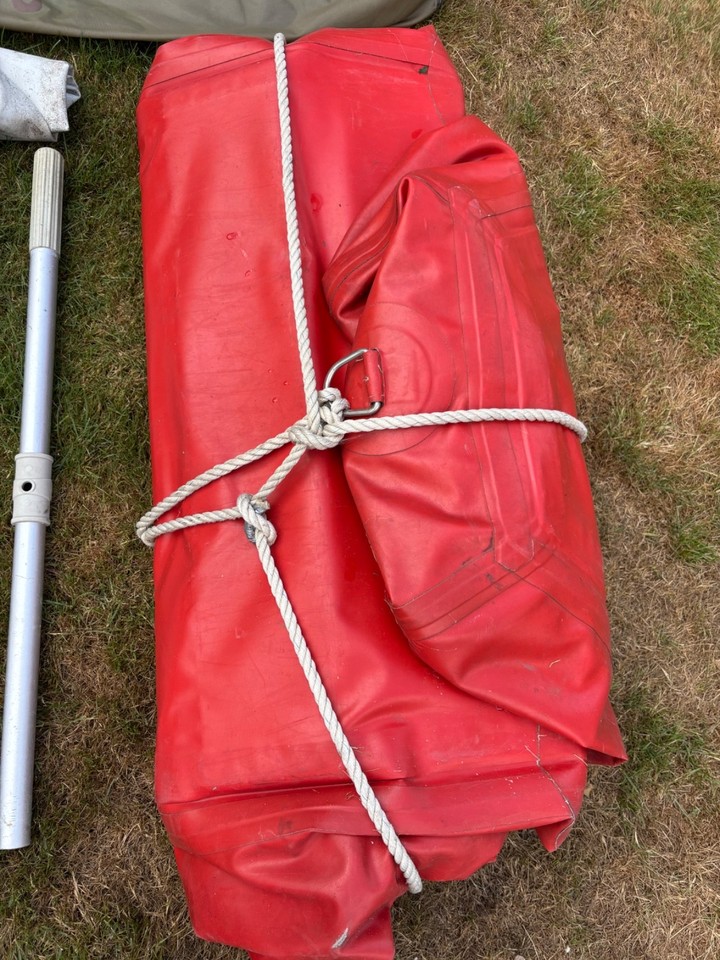 Compass red 2.3m inflatable dinghy with floor, seat, oars and pump ...
