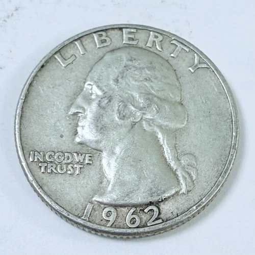 1962 D  SILVER WASHINGTON QUARTER  90% SILVER CIRCULATED COIN FREE SHIP #7580