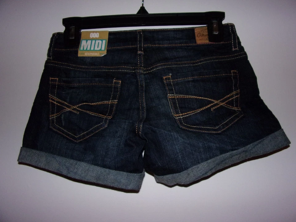 Aeropostale: Women's Size 000 Midi Blue Jean Short Shorts / 3-1/2 Inseam / NWT - Imagem 3 de 4