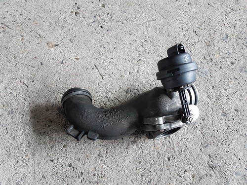 BMW 5er F07 F10 F11 LCI 535dX N57Z Verbindungsrohr Turbolader 8512394