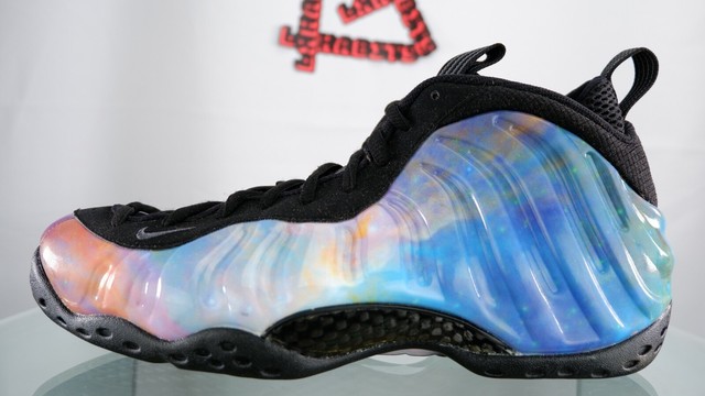 nike foamposite galaxy 2018