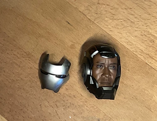 Hot Toys MMS331D13 War Machine HELMETED HEAD SCULPT JAMES RHOD DON CHEADLE