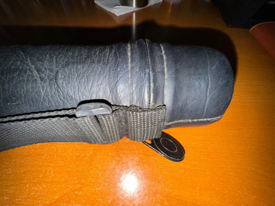 HARVARD POOL STICK - 20 OZ  -  58 INCH - WITH TRAVEL CASE - MINT CONDITION - Image 2 of 4