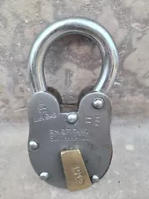Heavy Duty RMS Titanic Padlock &  2 Skeleton Keys Titanic Jailor 1912 Lock