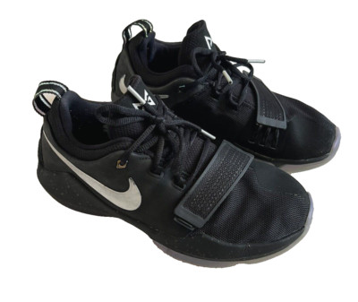 Nike PG1 TIME TO SHINE Black Boys Basketball Shoes 7US 40EU