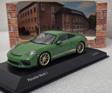 Porsche 911 991.2 GT3 Touring Package Werk 1 2017 Auratium Green 1:43 Minichamps