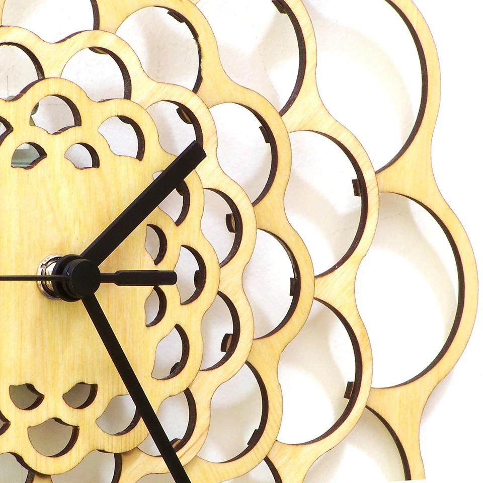 Handmade wooden wall clock with filigree dial - Coral - Image 4 of 4