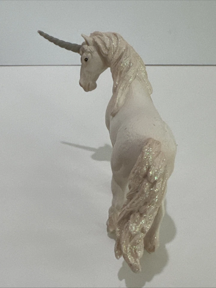 Schleich 2004 Ritter Glitter Unicorn #70201 World Of Knights Fantasy Figure - Image 2 of 4
