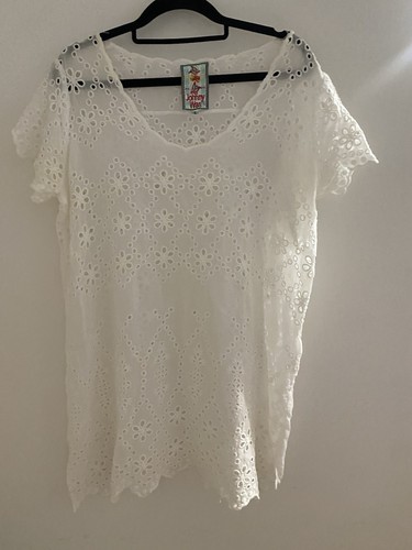 Johnny Was Small White Embroidered Eyelet Tunic Cover-Up Cotton Light Weight