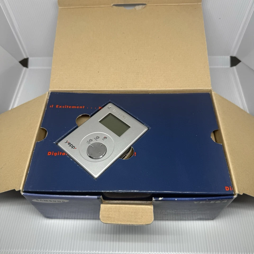 Samsung YEPP' YP-E64 PES 1999 Интернет MP3 музыкальный плеер - совершенно новый!! - Изображение 2 из 4