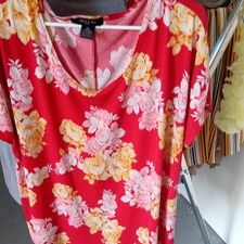 Adele & May Plus Size Red Floral Knit Short Sleeve Knee Length Dress 2X