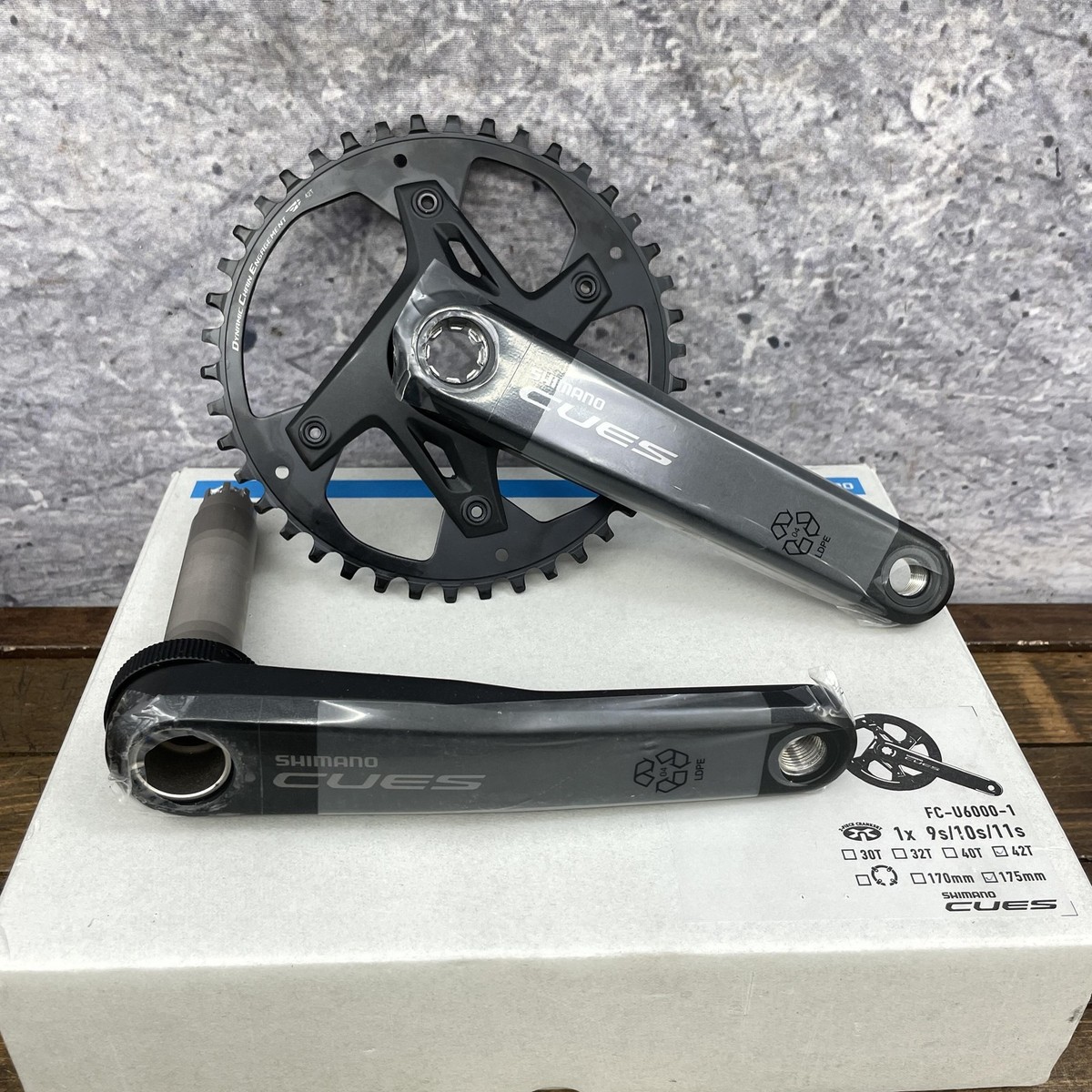 Shimano Cuesクランク　FC-U6000-1 42T 未使用 Shimano CUES FC-U6000-1 Crankset 175mm 42T 1x 9/10/11s 24mm Black