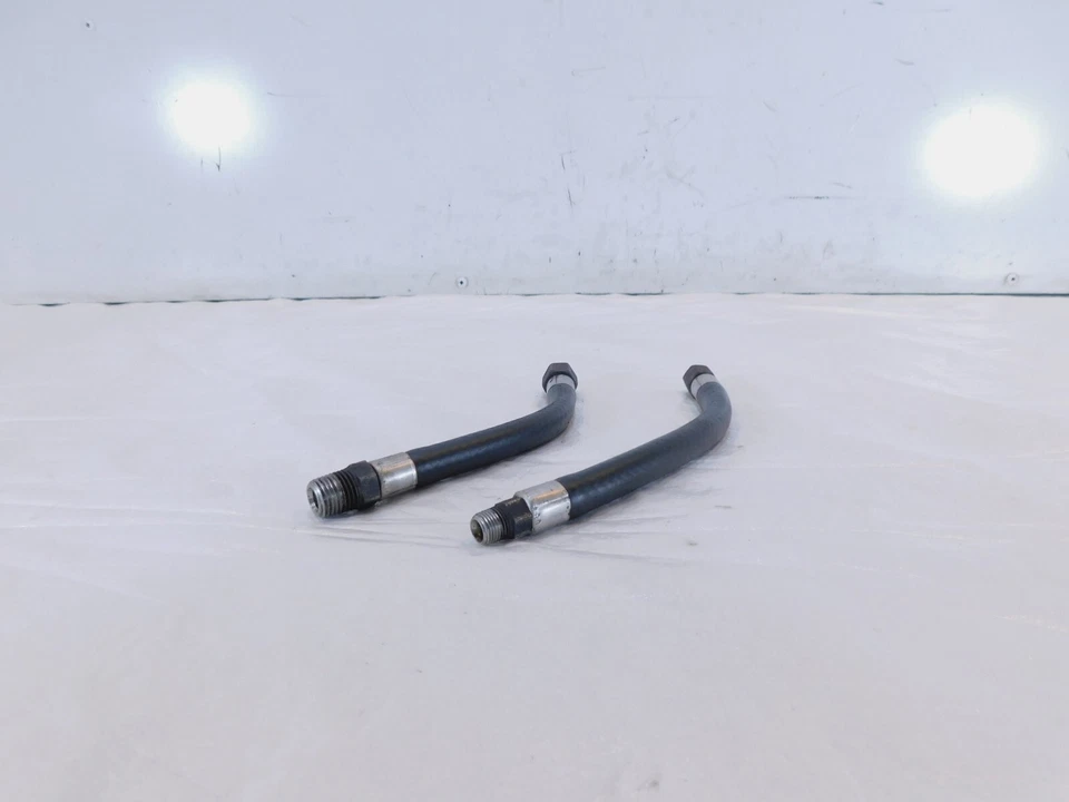 Mangueras de entrada y salida de filtro de aceite Harley Davidson Sportster 883 1100 y 1200 Foto 4 de 4