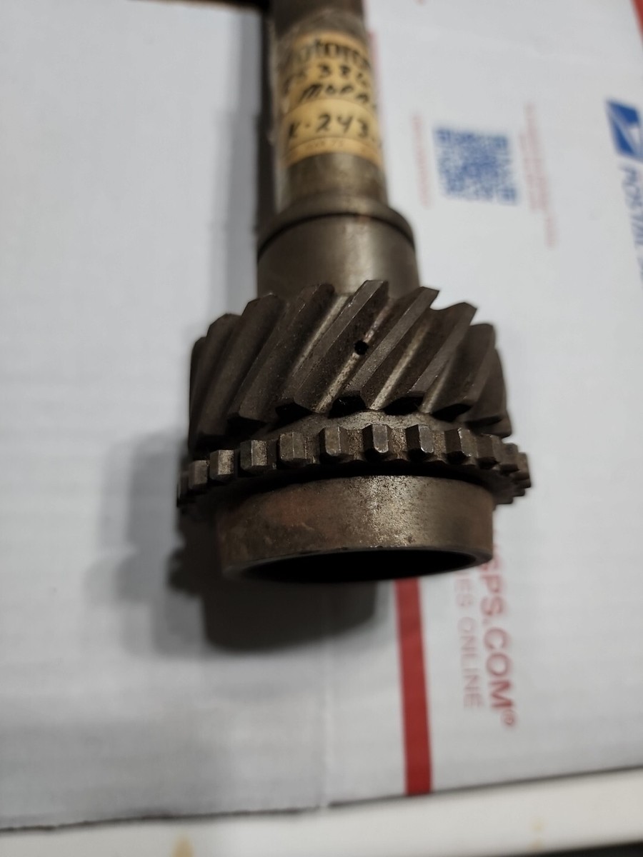 NOS Chrysler DeSoto Dodge 1940-1954 Input Shaft 853864 K-243-16 | eBay