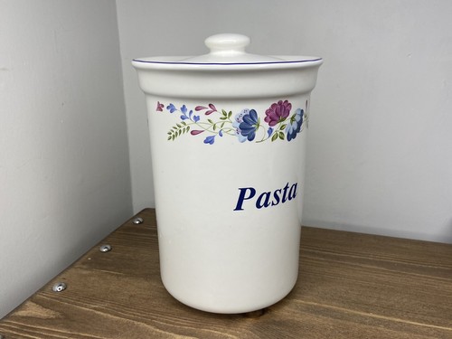 Large bhs priory white , purple & blue floral ceramic pasta pot / jar with lid - Picture 4 of 12
