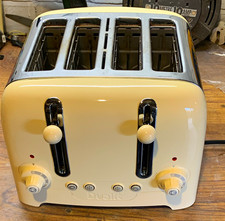 Dualit DPP4 4-Slice Cream Toaster Defrost 8 Settings 2100-2250W