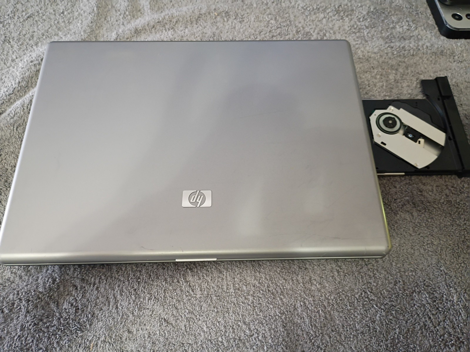 HP Compaq 6720s Intel Celeron M CPU 530