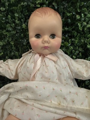 Effanbee I Am Little Lovums Baby Doll Cloth & Vinyl #8377 15'' Org. Outfit 1977