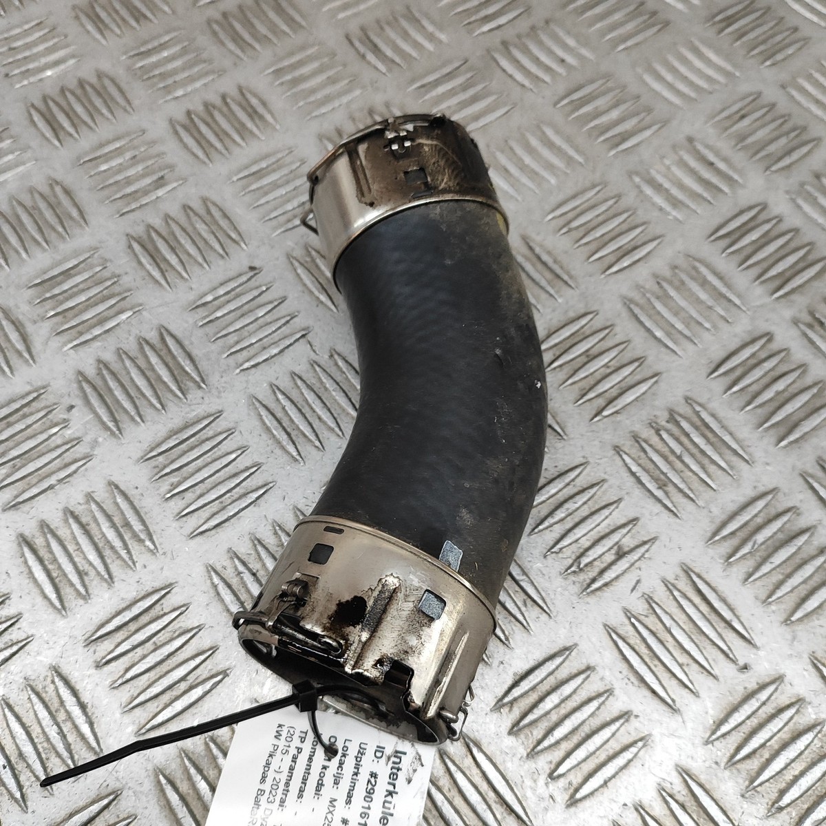 TOYOTA HILUX MK8 Intercooler Hose Pipe 17360-11090 2.4D