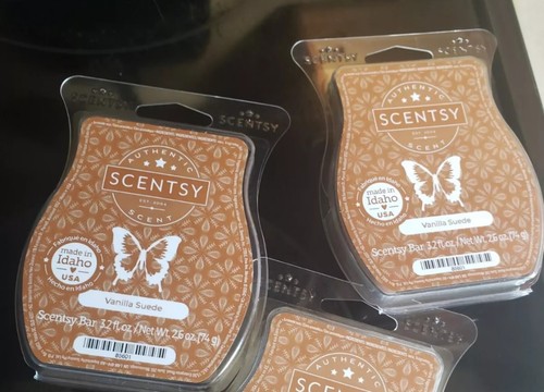 Menge (2) Neue SCENTSY Wachsbarren ~ Vanille Wildleder 3,2 Unzen Barren * Neu im Paket