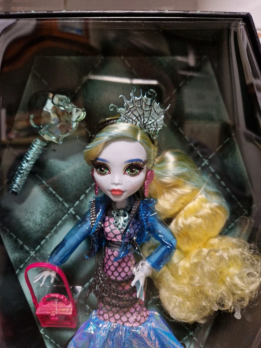 Monster High Lagoona Blue Hunt Couture