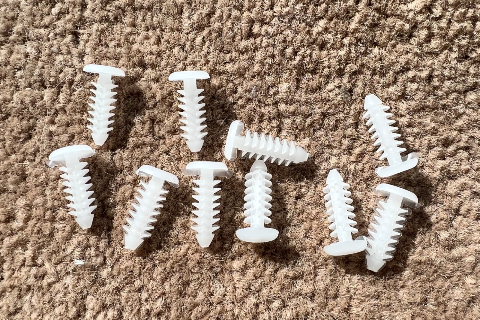 FITS MAZDA ROOF HEADLINING FIR TREE RIVETS FASTENER 9MM TRIM CLIPS ...